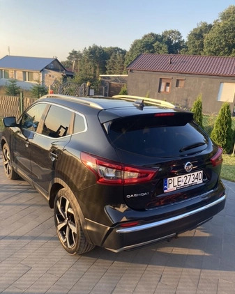Nissan Qashqai cena 71500 przebieg: 135000, rok produkcji 2017 z Leszno małe 37